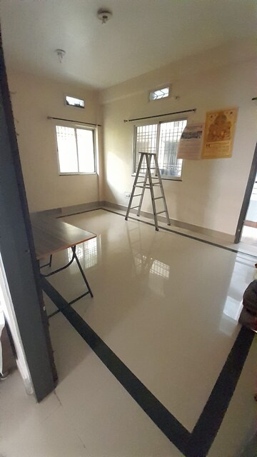 Bedroom in 2 BHK Apartment at Lowadih – for Rent