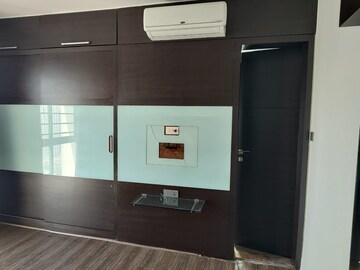 Kitchen in 3 BHK Apartment at Sheth Vasant Lawns, Laxmi Nagar – for Sale