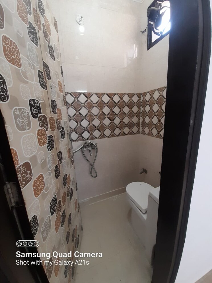 Bathroom, govindpuri 2 Bedroom 540 Sq.Ft. Builder Floor In Govindpuri Delhi 8996500