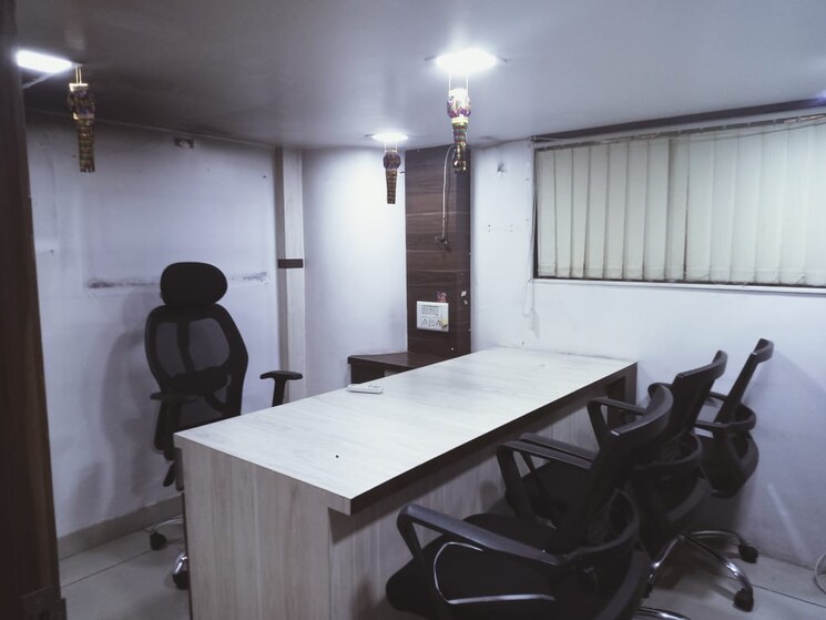 Team Area, haware-fantasia Commercial Office Space 960 Sq.Ft. In Vashi Sector 28 Navi Mumbai 8996508