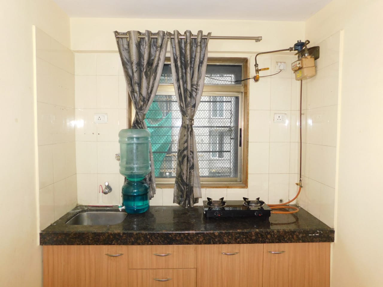 3 BHK Apartment For Rent in Group Seven Rushi Heights