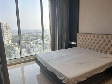 Bedroom in 3 BHK Apartment at Kabra Metro One, Andheri West – for Rent