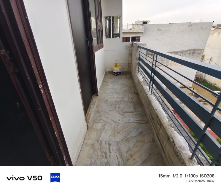 Balcony, chattarpur 3 Bedroom 900 Sq.Ft. Builder Floor In Chattarpur Delhi 8996520