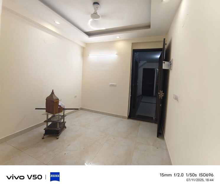 Room, chattarpur 1 Bedroom 450 Sq.Ft. Builder Floor In Chattarpur Delhi 8996544