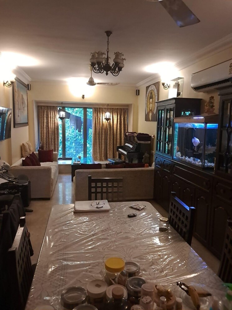 Bedroom, seven-bungalow 3 Bedroom 1150 Sq.Ft. Apartment In Andheri West Mumbai 8996572