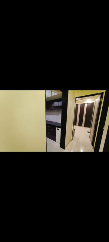 Room in 1 BHK Apartment at Majiwada – for Rent