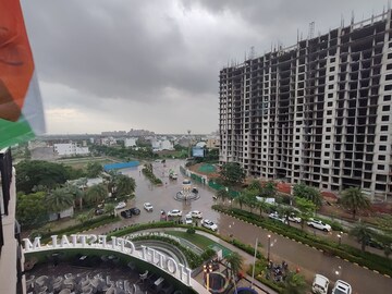 3 BHK Apartment – Exterior View View at Grand Omaxe, Gomti Nagar - for Sale