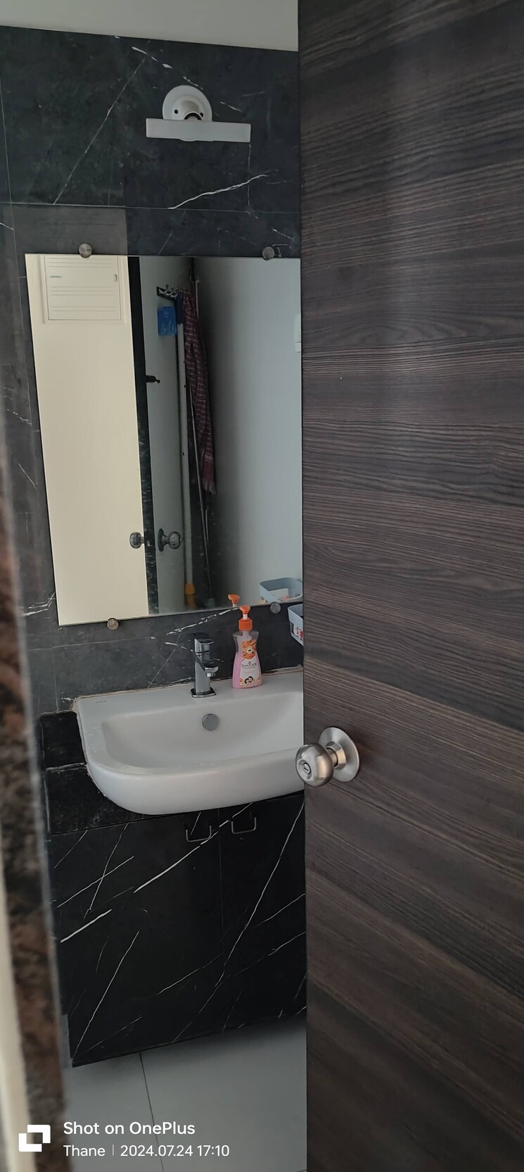 Bathroom, dosti-desire 2 Bedroom 702 Sq.Ft. Apartment In Brahmand Thane 8996630