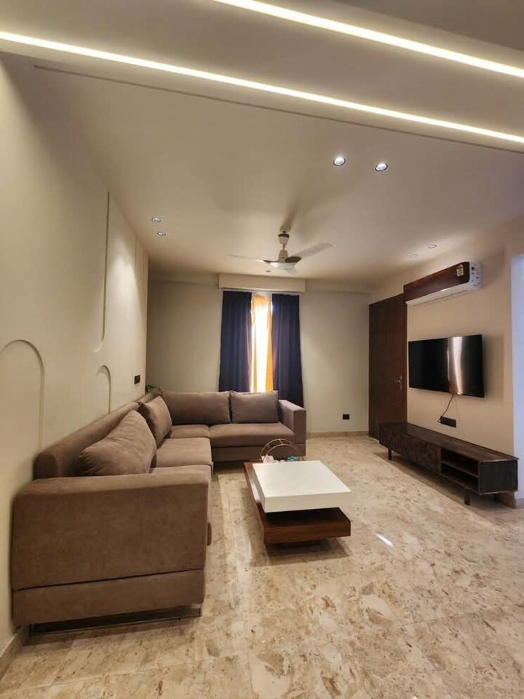Living Room, freedom fighters enclave 1 Bedroom 400 Sq.Ft. Apartment In Freedom Fighters Enclave Delhi 8996693