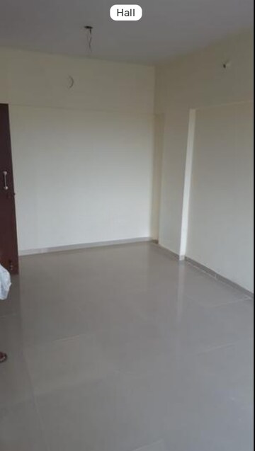Room in 2 BHK Apartment at Everest World Tulip, Kolshet Road – for Sale