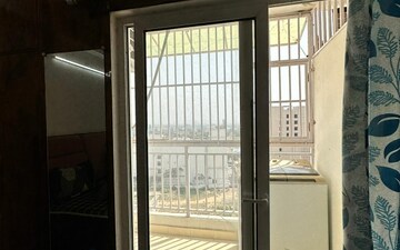 3 BHK Apartment For Rent in SCC Sapphire, Raj Nagar Extension