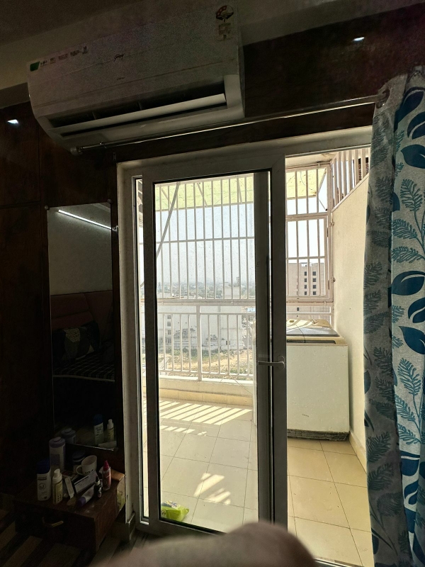 3 BHK Apartment For Rent in SCC Sapphire