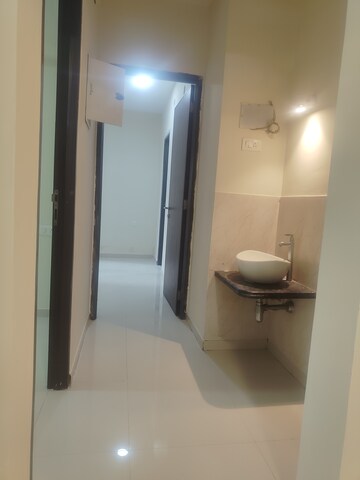 Bathroom in 1.5 BHK Apartment at Marathon Vega, New Panvel – for Rent