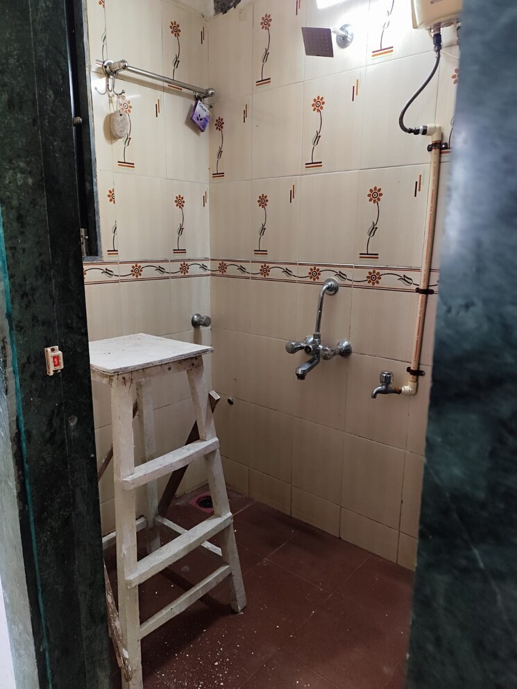 Bathroom, avillion-greenfields-co-op-housing-society 1 Bedroom 420 Sq.Ft. Apartment In Jogeshwari East Mumbai 8996741