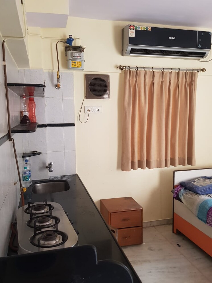 Team Area, ng-complex 1 Bedroom 640 Sq.Ft. Apartment In Andheri East Mumbai 8996762