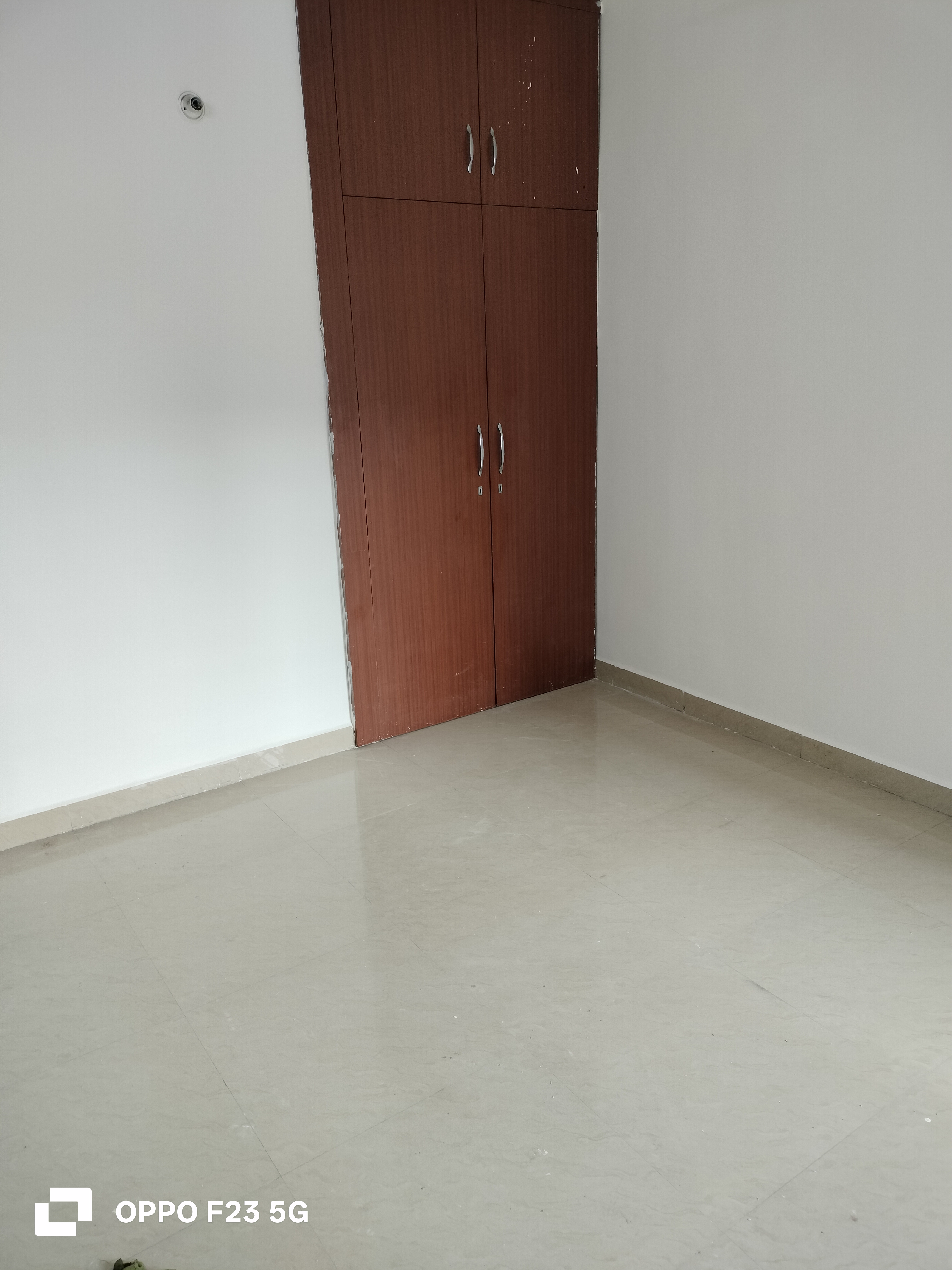 3 BHK + Study Room Apartment For Rent in LDA Parijaat Apartments