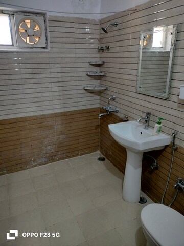 Bathroom in 3 BHK Apartment at LDA Parijaat Apartments, Faizabad Road – for Rent