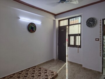 Room in 1 BHK Apartment at Panchsheel Vihar – for Rent