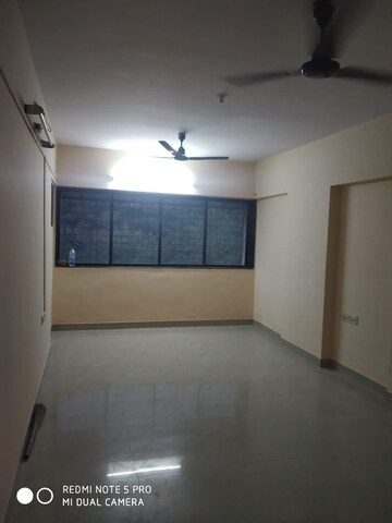 Bedroom in 2 BHK Apartment at Lok Sarita, Andheri East – for Rent