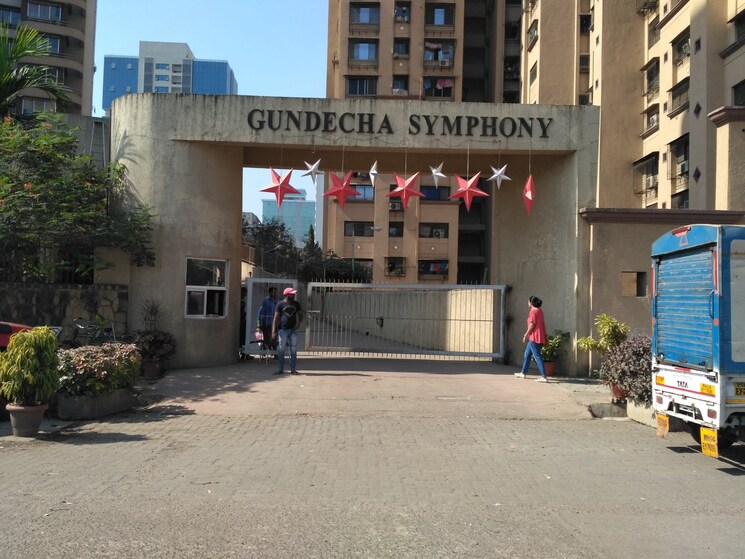 Exterior View, gundecha-symphony 3 Bedroom 800 Sq.Ft. Apartment In Andheri West Mumbai 8996790