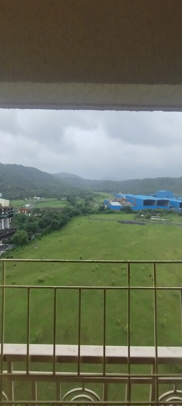 2 BHK Apartment – Garden View at KM Horizon Exotica, Haware City - for Rent