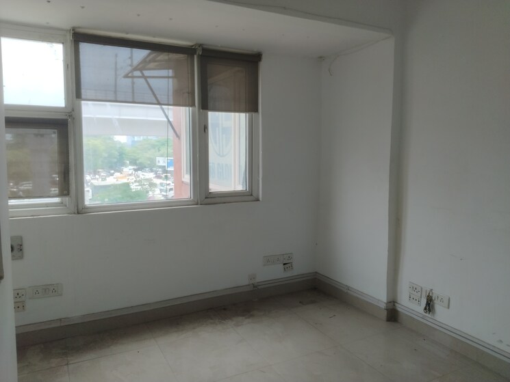 Room, jasola Commercial Office Space 1250 Sq.Ft. In Jasola Delhi 8996879