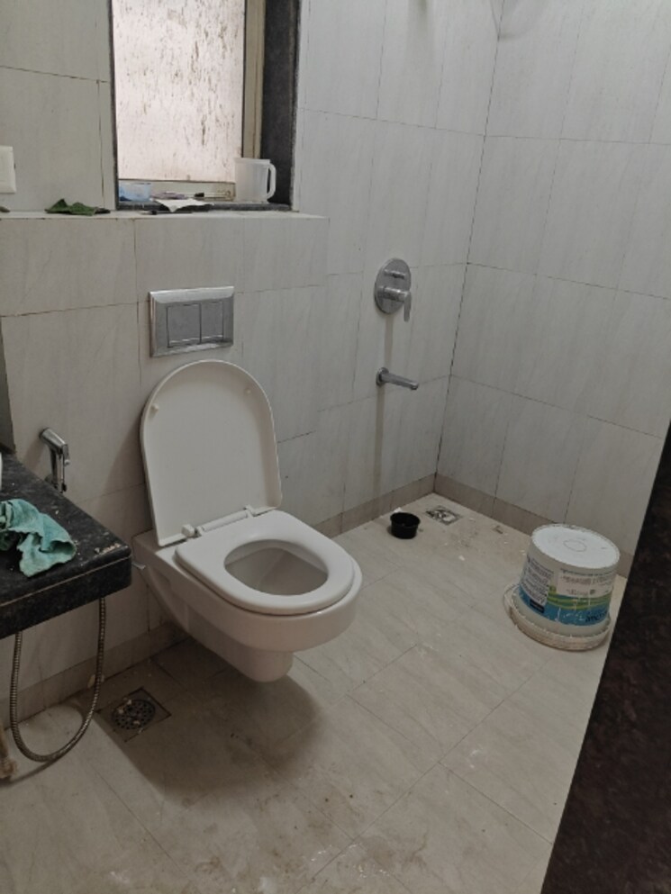 Bathroom, godrej-prime 2 Bedroom 737 Sq.Ft. Apartment In Chembur Mumbai 8996871