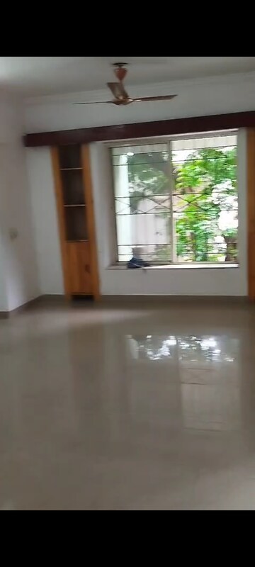 Room in 3 BHK Apartment at Samarthshree Riverine Greens, Pashan – for Rent