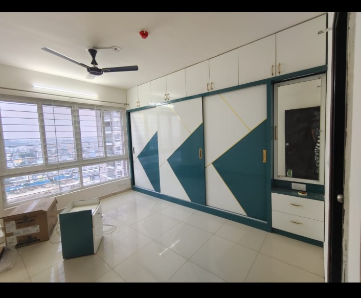 2.5 BHK + Pooja Room Apartment For Rent in Marina Skies