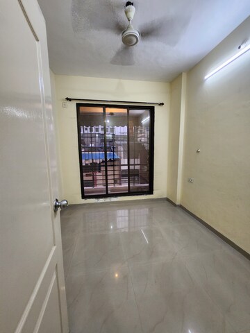 Room in 1 BHK Apartment at Kopar Khairane – for Rent