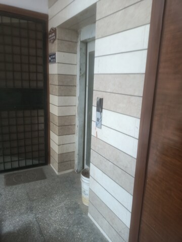  2 BHK Builder Floor at Vasant Kunj Enclave – for Rent