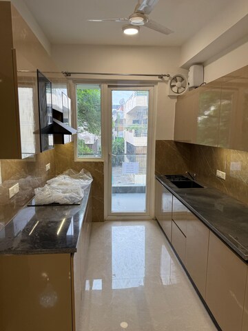 Kitchen in 3 BHK Builder Floor at Ardee City, Sector 52 – for Rent