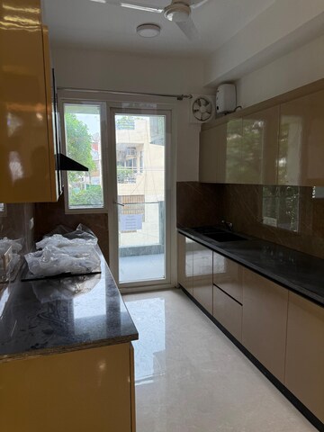 Kitchen in 3 BHK Builder Floor at Ardee City, Sector 52 – for Rent