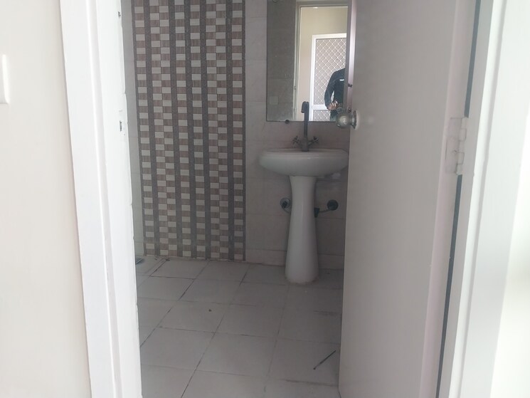 Bathroom, gaur-city-2 2 Bedroom 1055 Sq.Ft. Apartment In Gaur City 2 Greater Noida 8996999