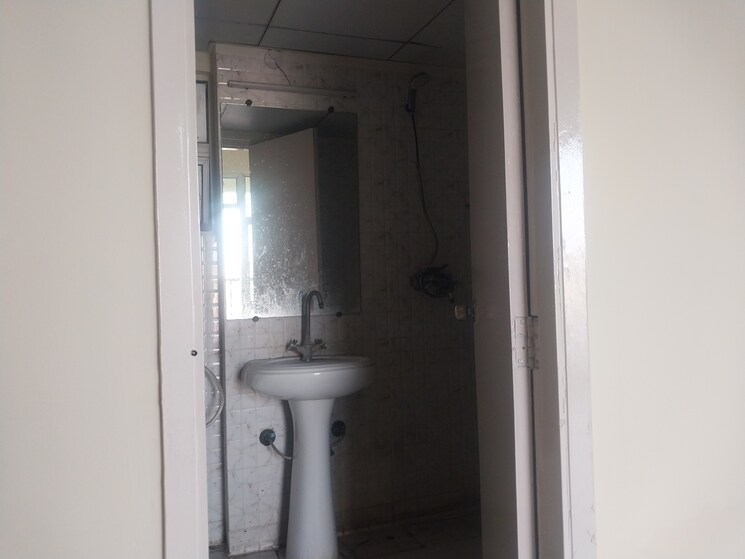 Bathroom, gaur-city-2 2 Bedroom 1055 Sq.Ft. Apartment In Gaur City 2 Greater Noida 8996999