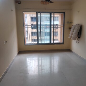Room in 2 BHK Apartment at Lodha Aqua, Mira Road – for Sale