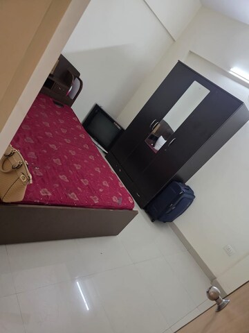 Furnished Amenities in 1 BHK Apartment at Amanora Park Town, Hadapsar – for Rent