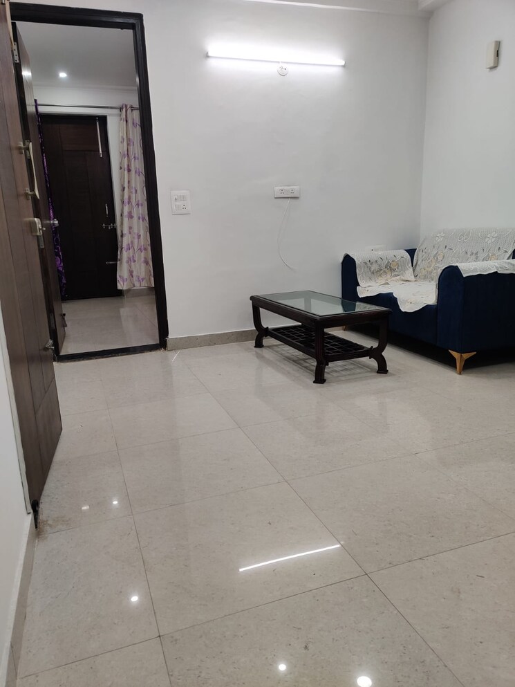 Living Room, surya-cghs 2 Bedroom 175 Sq.Ft. Builder Floor In Sector 43 Gurgaon 8997019