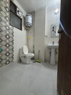 1 BHK Builder Floor For Sale in Neb Sarai
