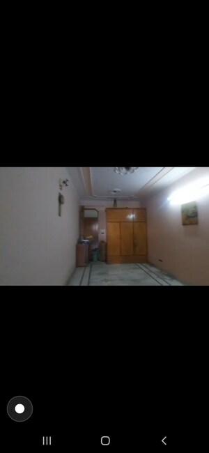 Room in 3 BHK Builder Floor at Hari Nagar – for Sale