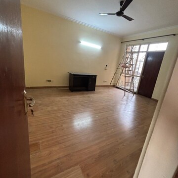 Room in 3 BHK Apartment at Parsvnath Green Ville, Dhani – for Rent