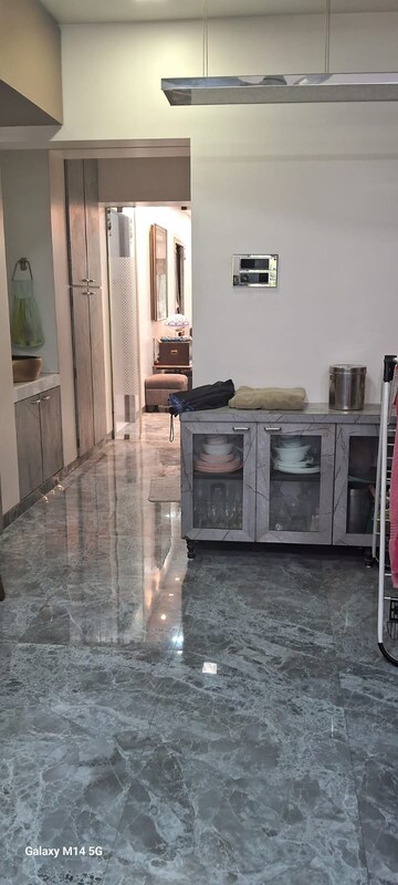 3 BHK Apartment – Exterior View View at Ruby CHS Borivali, Ic Colony - for Rent