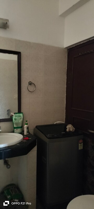 Bathroom in 3 BHK Builder Floor at Kohli One Malibu Town, Sector 47 – for Rent