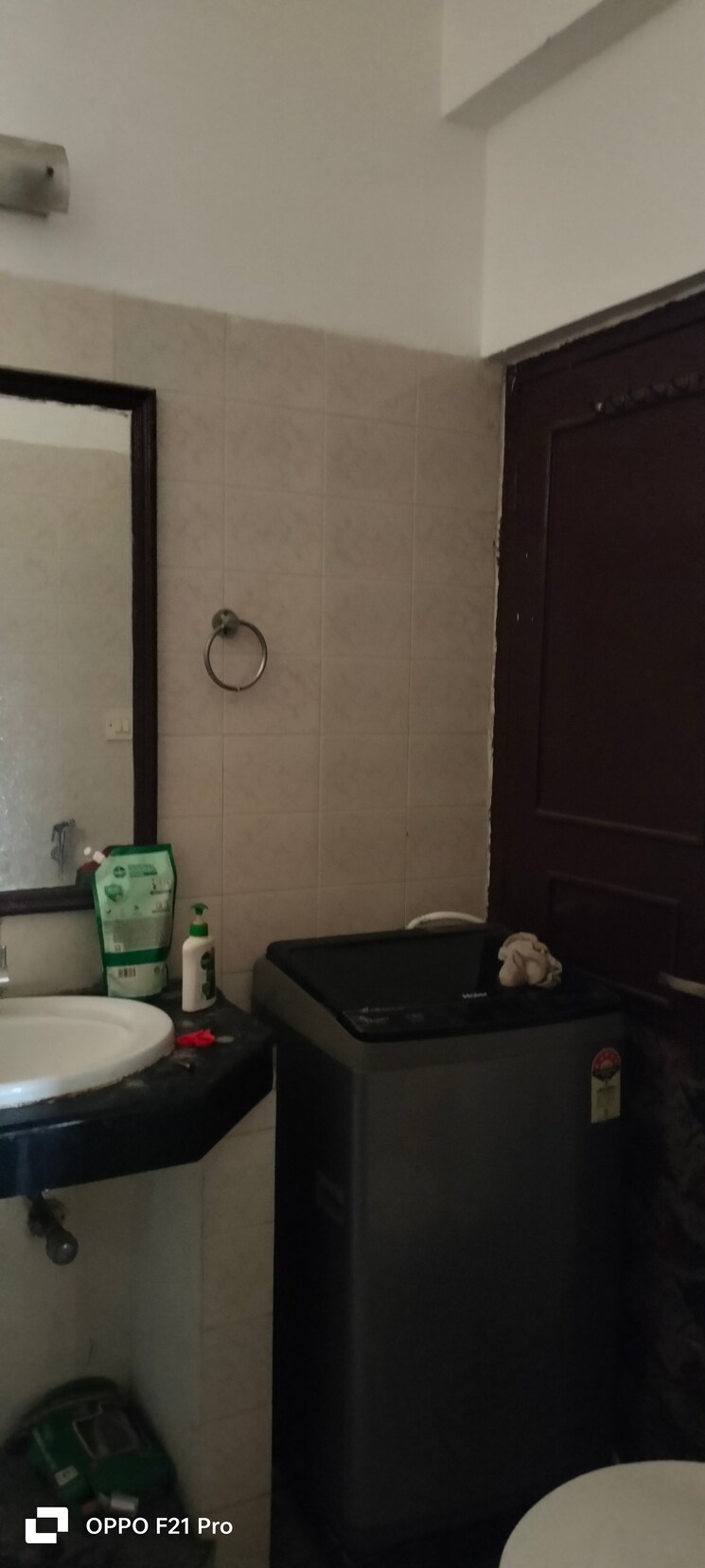 Bathroom, kohli-one-malibu-town 3 Bedroom 1500 Sq.Ft. Builder Floor In Sector 47 Gurgaon 8997097