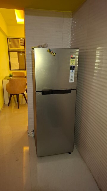 Furnished Amenities in 2 BHK Apartment at Cosmos Jewels, Ghodbunder Road – for Rent