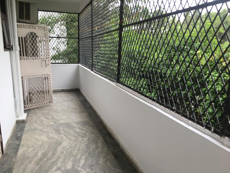 Balcony, ardee-city 4 Bedroom 2000 Sq.Ft. Builder Floor In Sector 52 Gurgaon 8997121