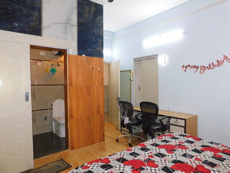 Bedroom, central-govt-employees-rwa Studio 1500 Sq.Ft. Apartment In Sadiq Nagar Delhi 8997155