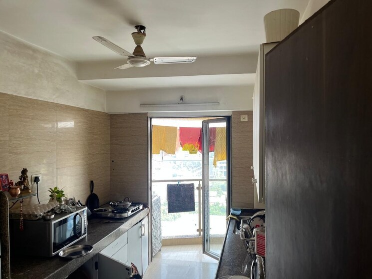 Kitchen, seven-bungalow 3 Bedroom 1560 Sq.Ft. Apartment In Andheri West Mumbai 8997110