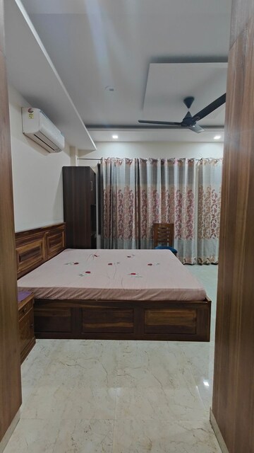 Bedroom in 2 BHK Builder Floor at Sushant Lok 2, Sector 57 – for Rent