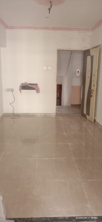 Bathroom in 2 BHK Apartment at Twinkle Apartment, Kalyan East – for Rent